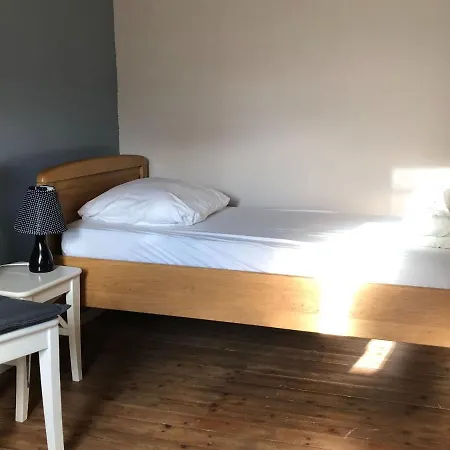 Vakantiehuis Spacious Holiday In With Private Garden Brockscheid